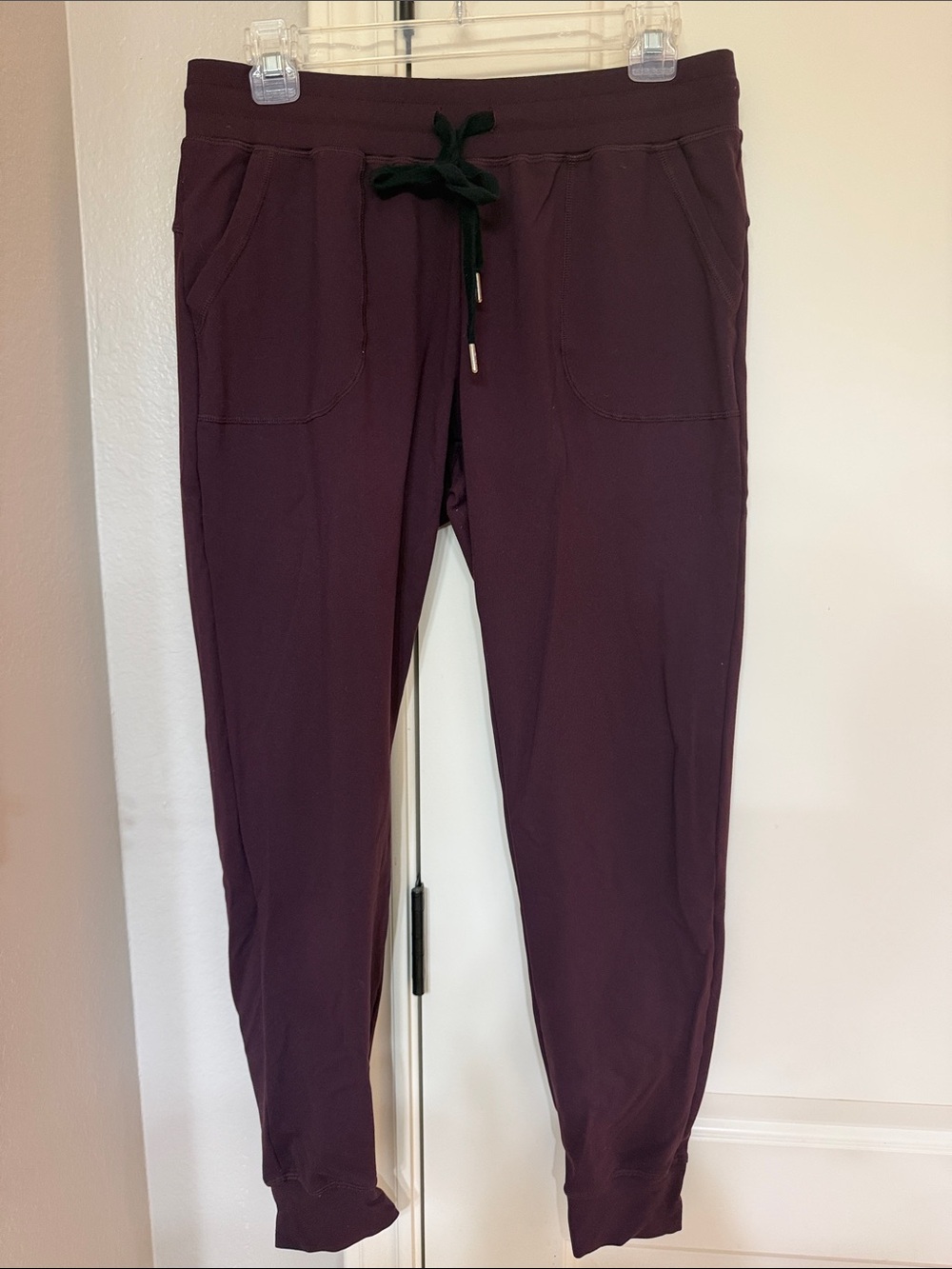 Women's Burgundy Drawstring Joggers with Front Pockets
